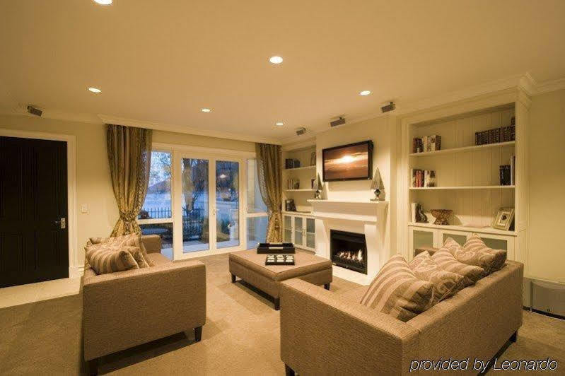 Esplanade Queenstown By Staysouth Exterior foto